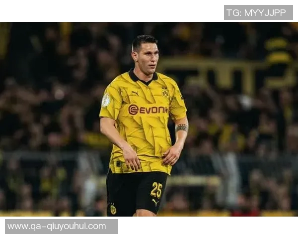 多特蒙德不再续约年薪1400万欧的30岁后卫聚勒